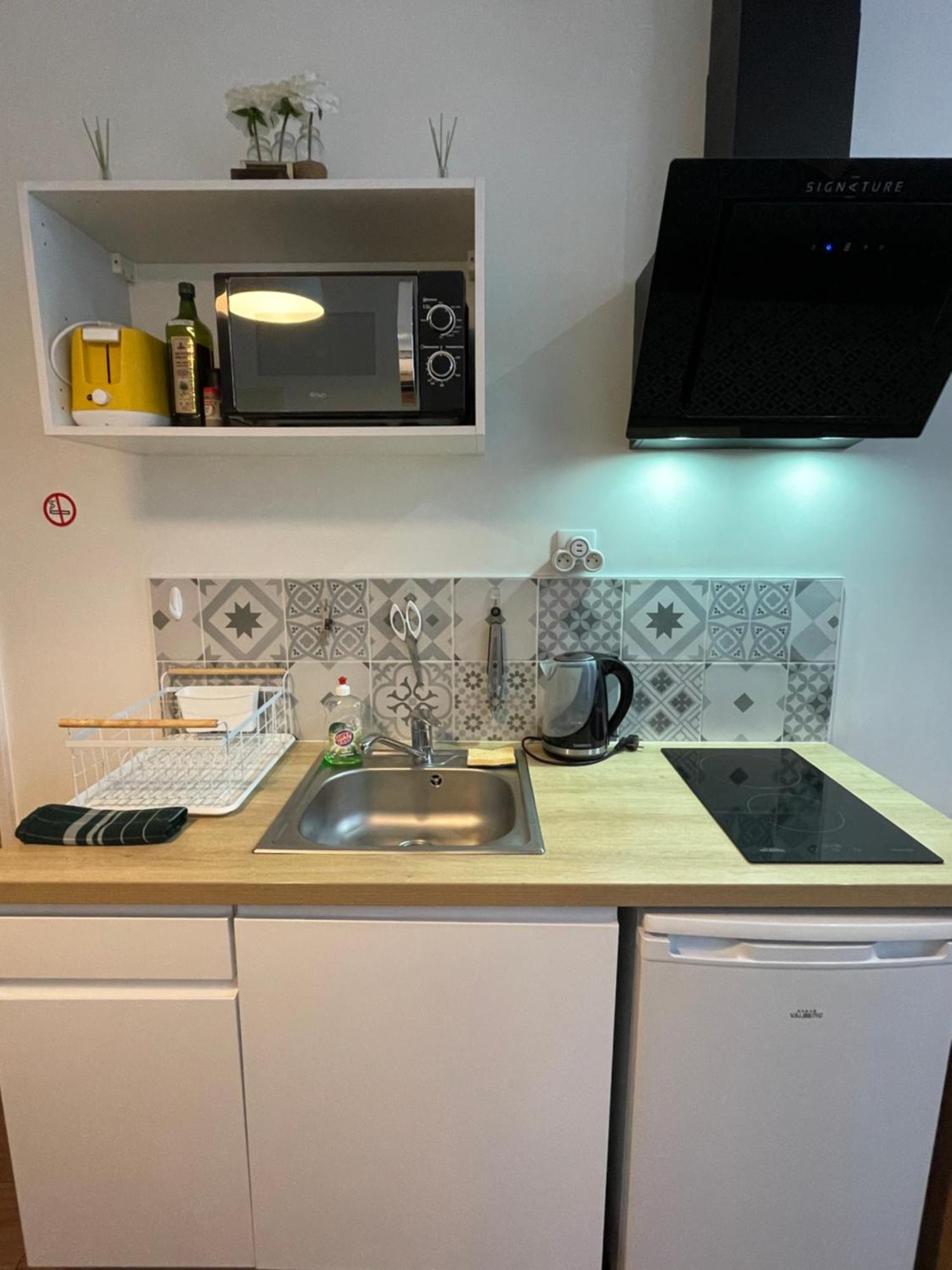 Chez Jean-Yves Et Zoe - La Boheme - Au Calme, Tres Propre, Proche Parkings Apartment นีออร์ ภายนอก รูปภาพ