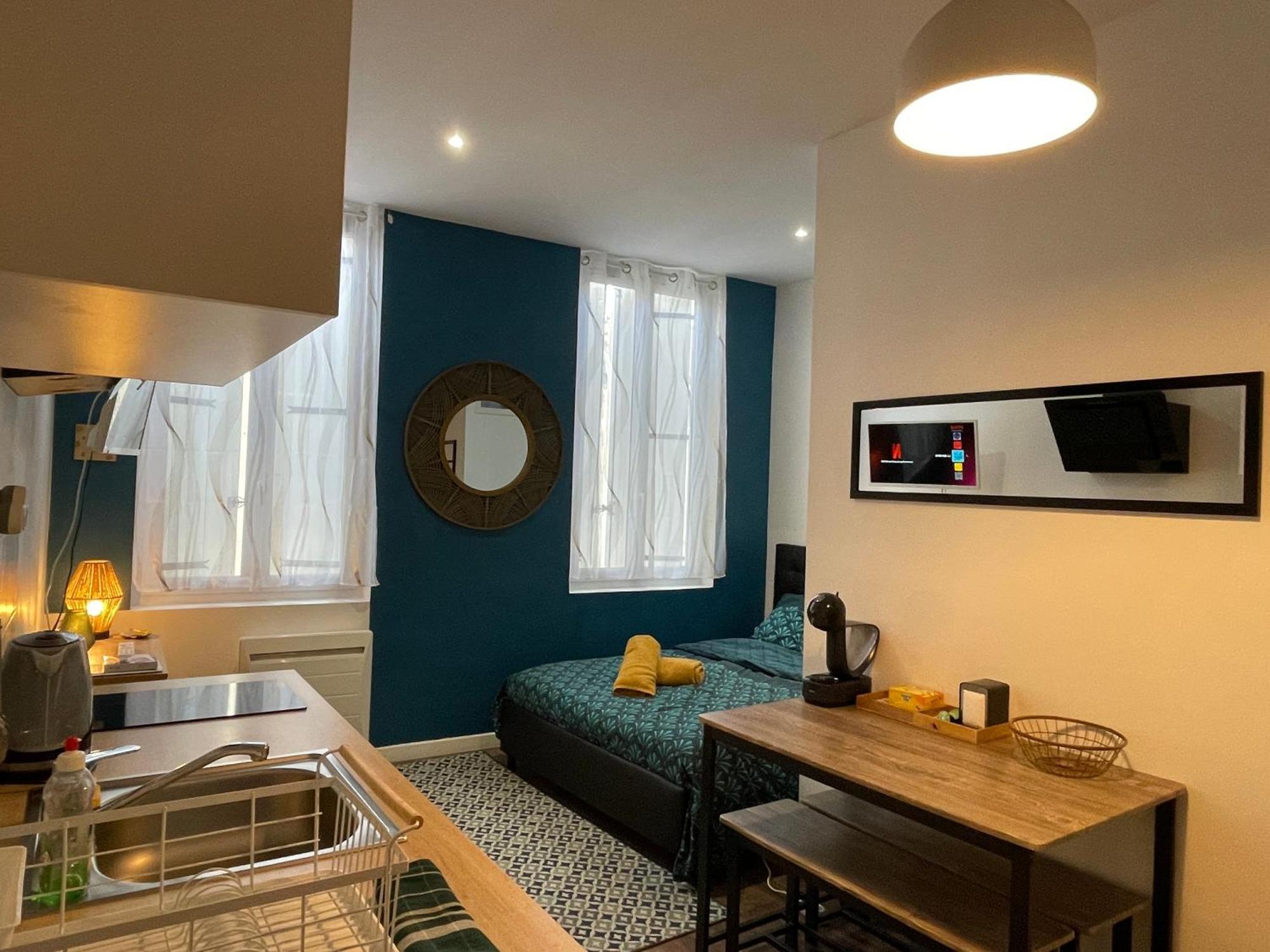 Chez Jean-Yves Et Zoe - La Boheme - Au Calme, Tres Propre, Proche Parkings Apartment นีออร์ ภายนอก รูปภาพ